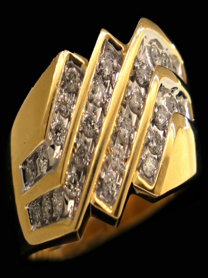 14K White Gold – Size 8 1/2 – SW10211